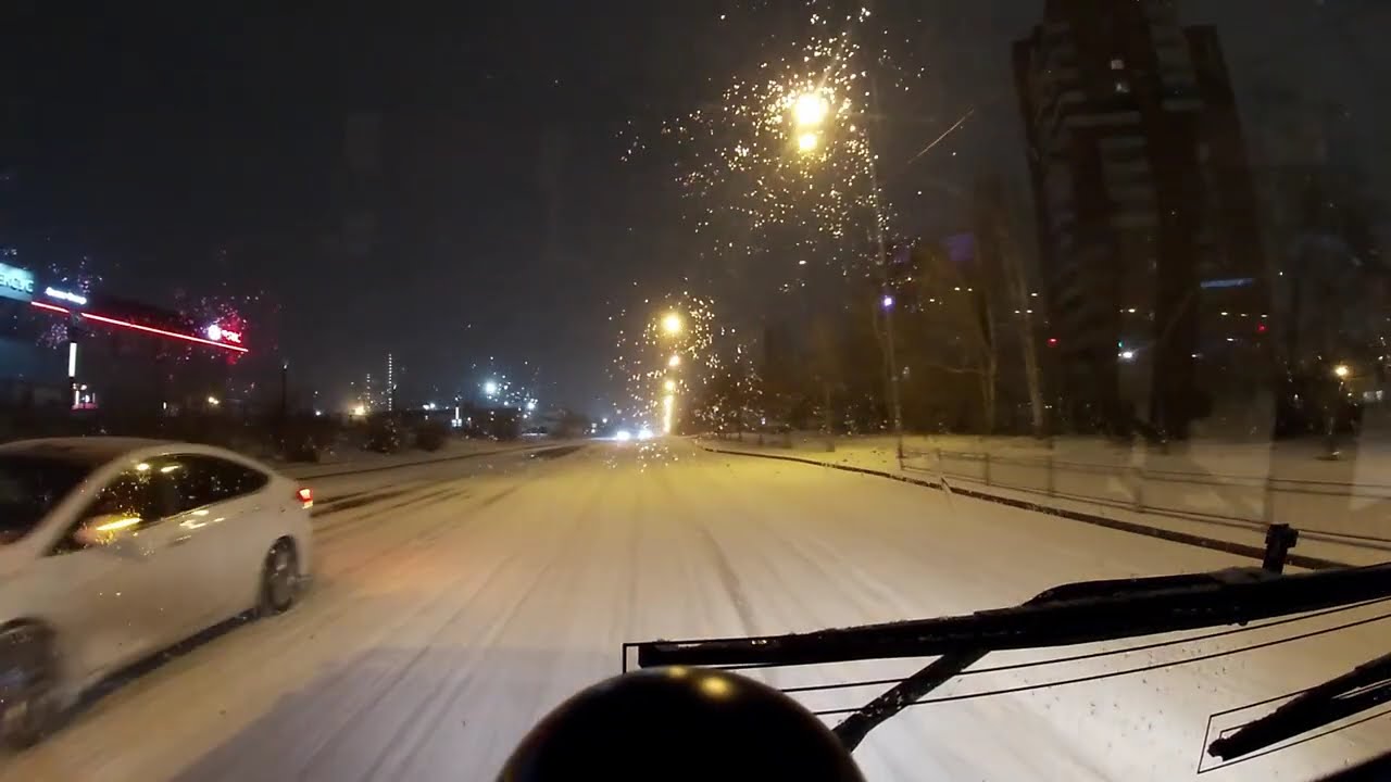 Снежное утро автобуса