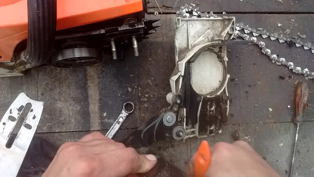 MOTOCIERRA con la cadena TRABADA ¿Como se soluciona ?