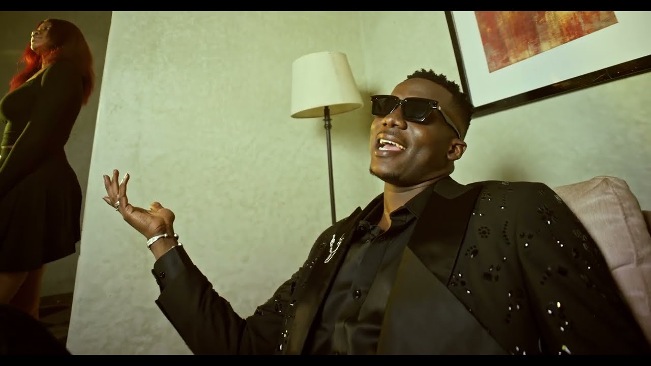Ahmed Diabaté  M'bi fè trop  (CLIP OFFICIEL) 2025