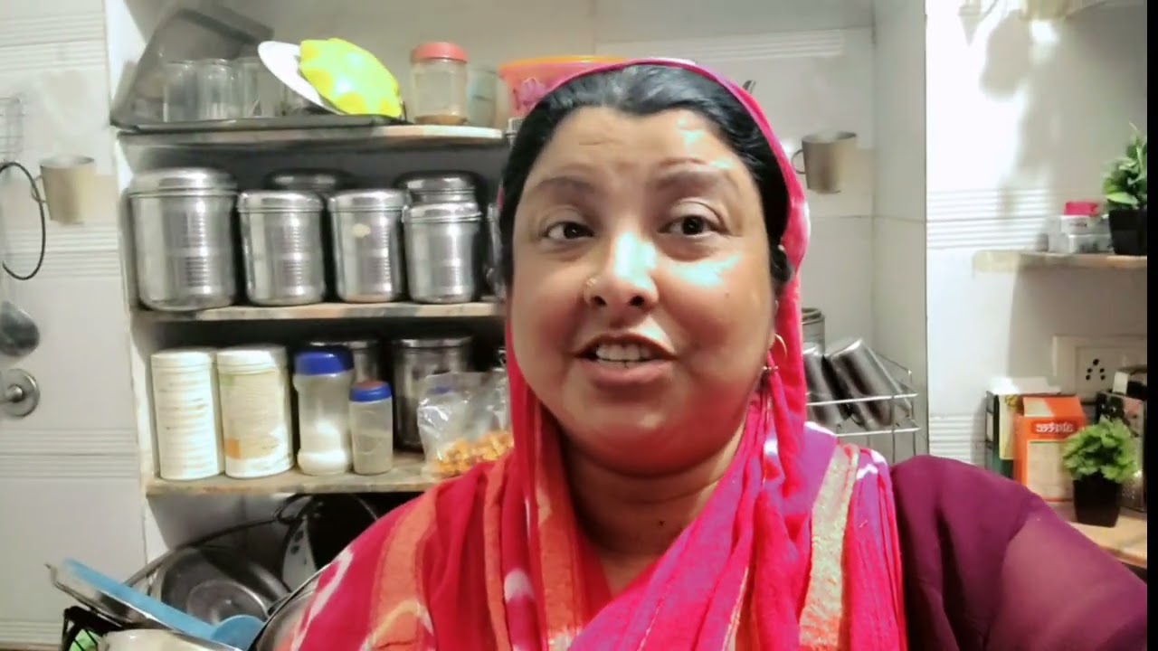 Surprise Milne pr mere Husband ka reaction 😆🥰 🎁 #husbandwife #husbandwifevlogs #vlogger #vlogs 