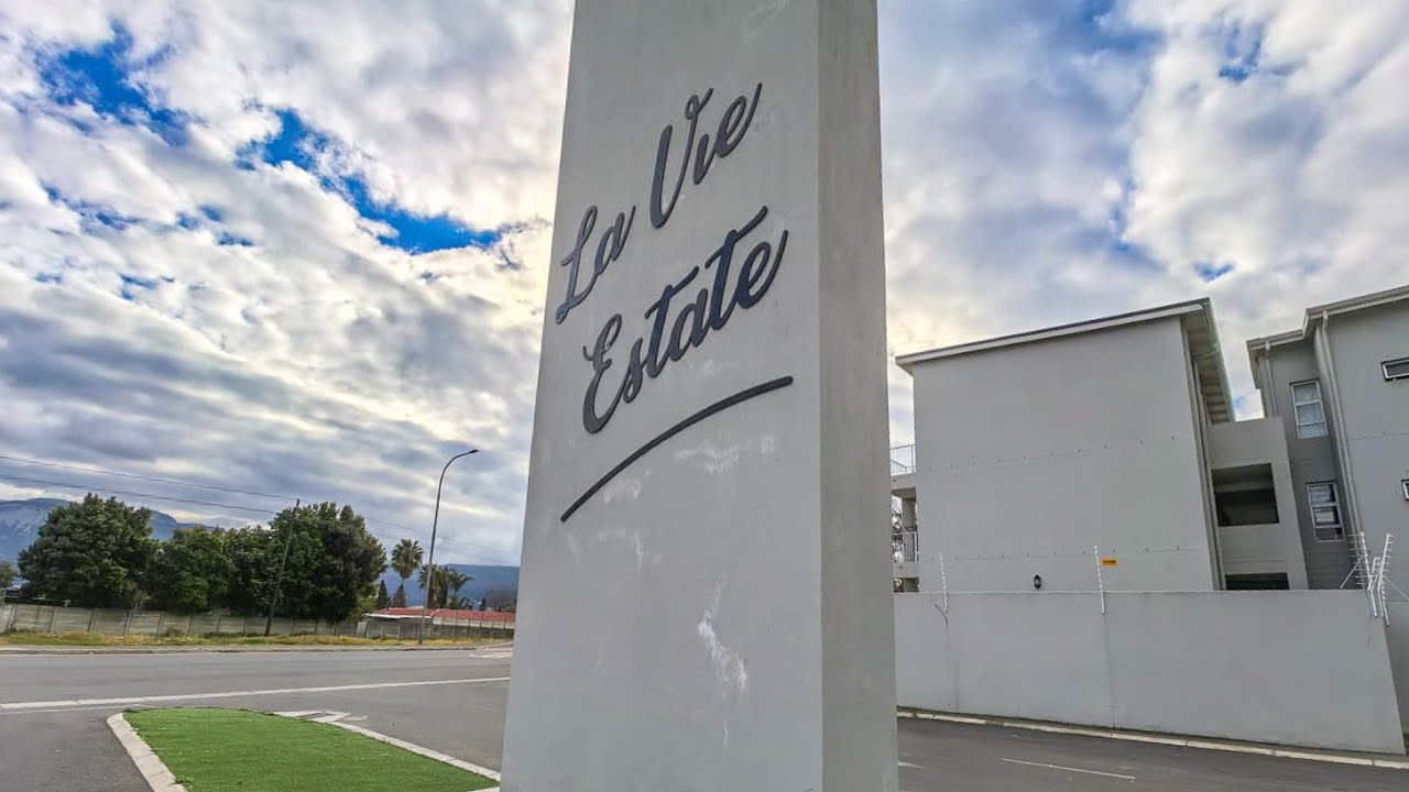 FOR SALE | R778,000 | 1 Bedroom Apartment | Klein Parys, Paarl