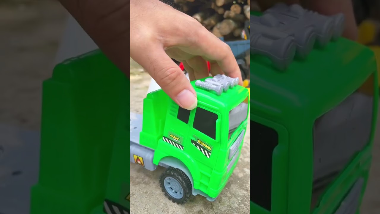 Xe &ocirc; t&ocirc; c&ocirc;ng tr&igrave;nh, lắp r&aacute;p xe trộn b&ecirc; t&ocirc;ng P1 | Toy cars, mixer trucks assemble #shorts