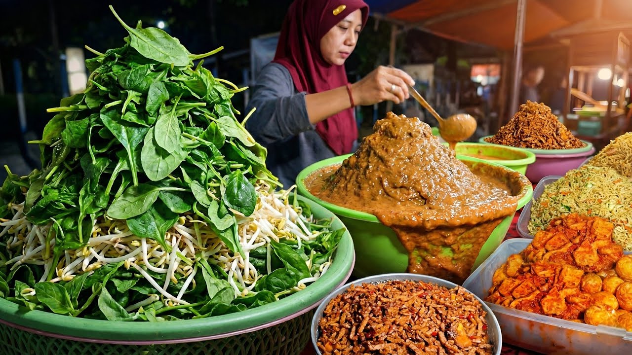 PARAH! BARU BUKA HITUNGAN MENIT LANGSUNG DISERBU PEMBELI! PENJUAL PECEL CANTIK BIKIN GAGAL FOKUS!