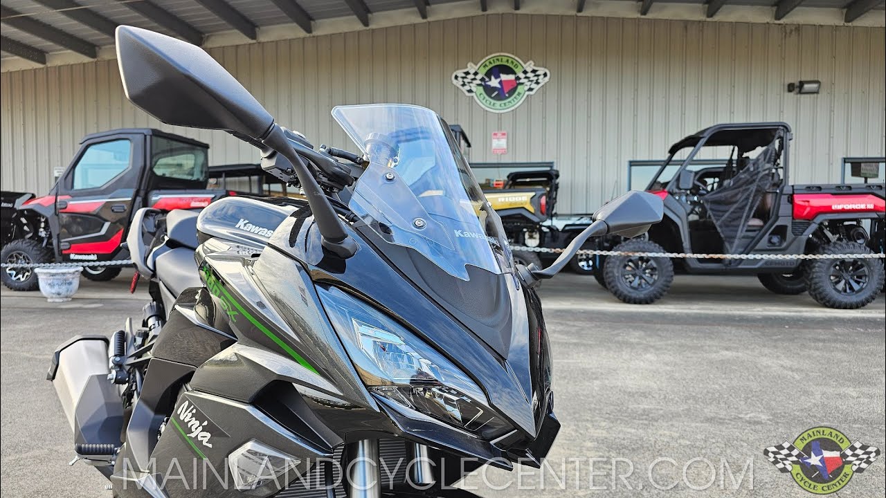2025 KAWASAKI NINJA 1100 SX WALK-AROUND