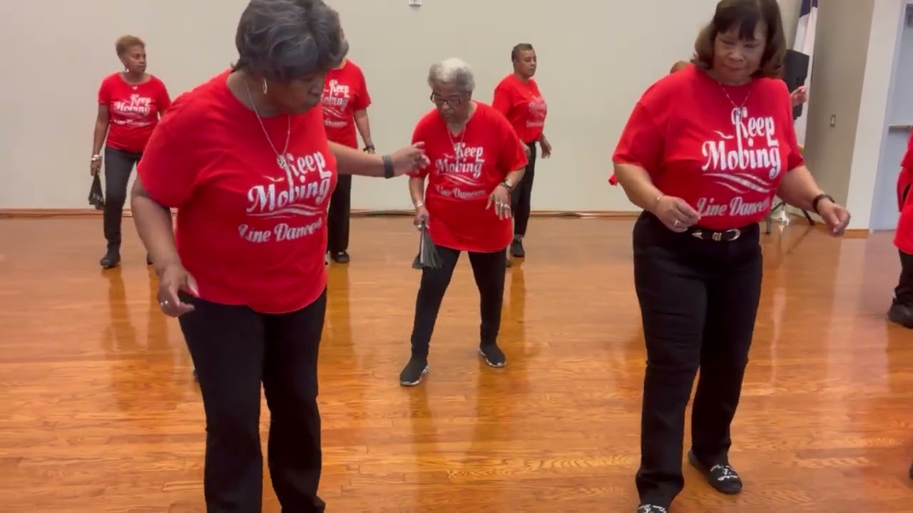 Right On Time (Keep Moving line dancers)