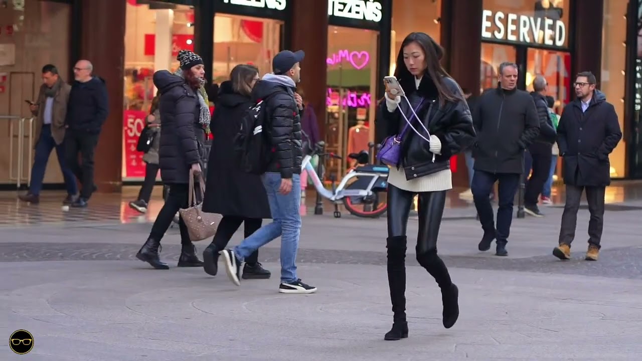 Women in leather or boots fashion street 52