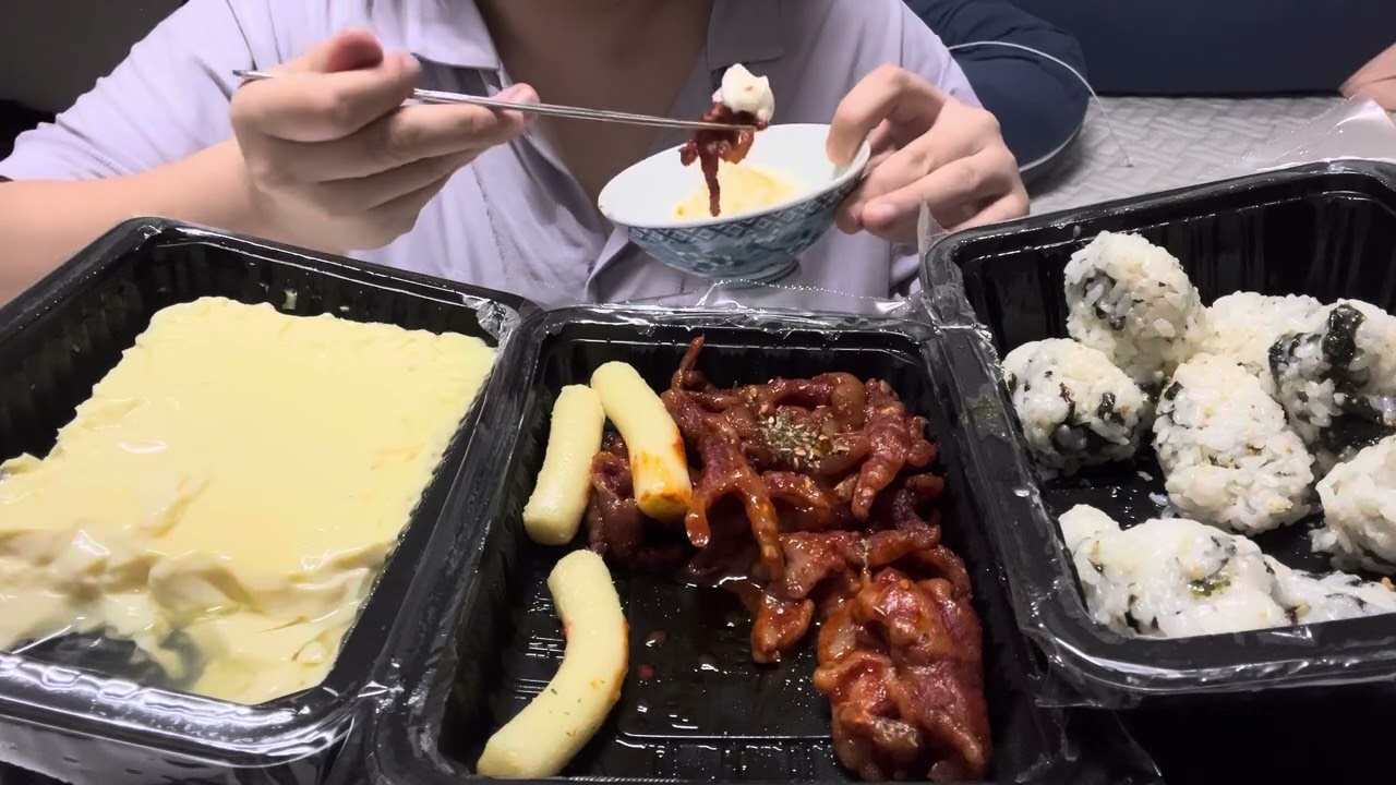 직화숯불무뼈닭발, 푸딩계란찜, 김가루주먹밥 먹방 mukbang(야식) + 수다떨기