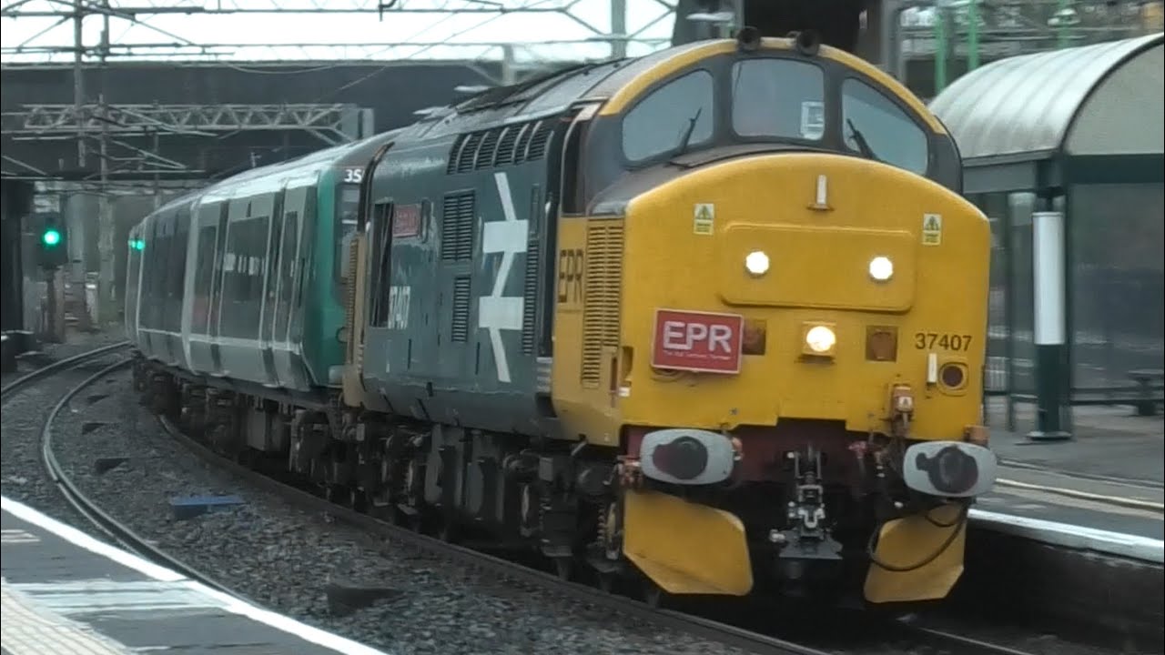 Fantastic Busy Wet Wolverton Station Freight/Passenger/Drag train 1st December 25 WCML 