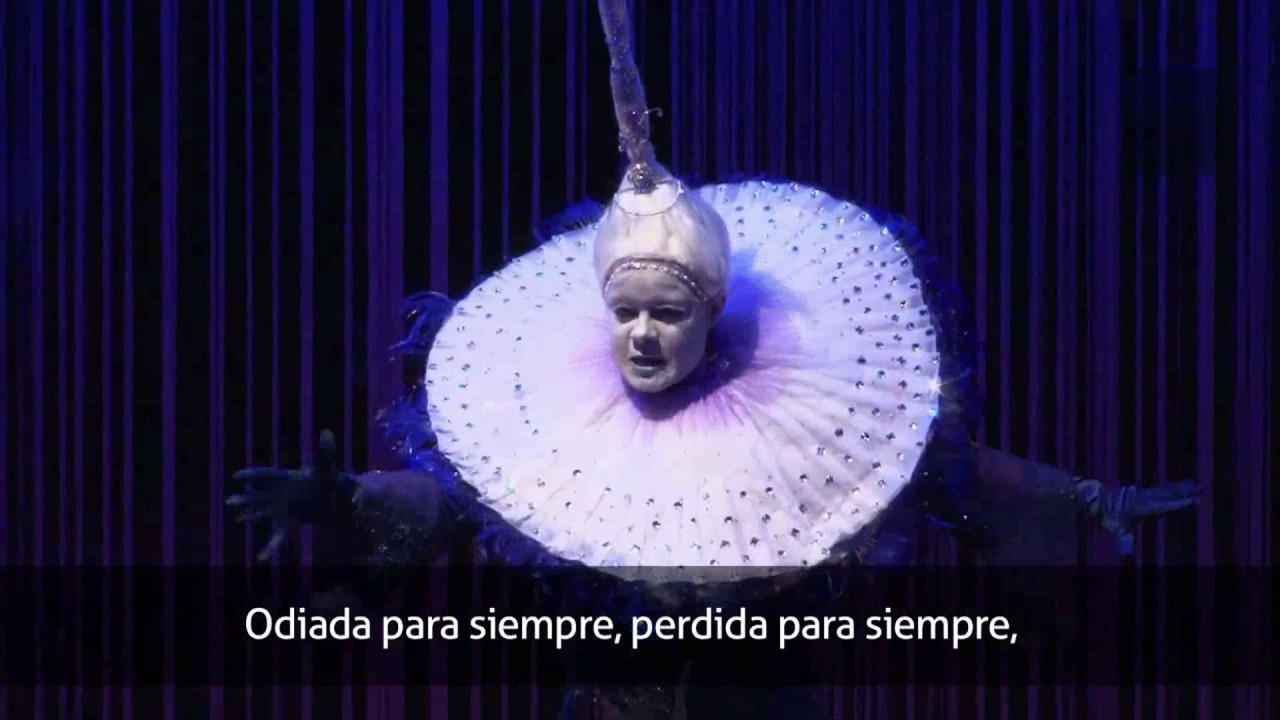 Mozart -flauta mágica CANTADA AL ESPAÑOL- la reina de la noche Aria- THE QUEEN OF THE NIGHT ARIA