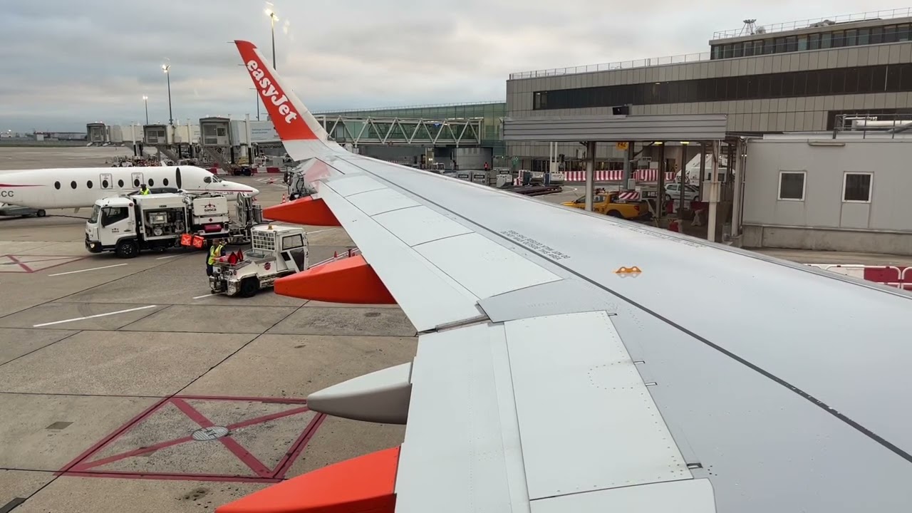 Easyjet full flight Paris-Orly to Geneva