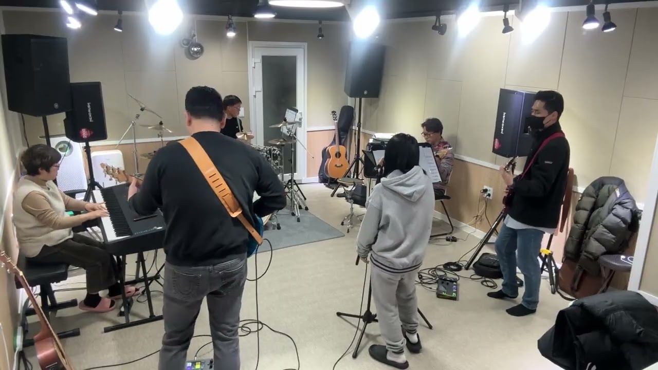 26.02.12_진달래꽃_2