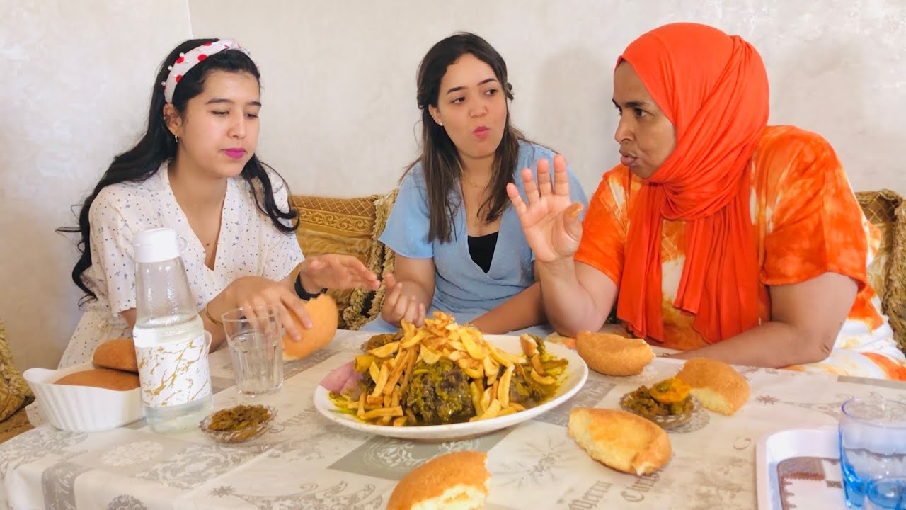 فيلم قصير:هاد جوج خوتات تاقو في صحابهم أو مشاو معاهم لدار متوقعوش شنو دارو ليهم