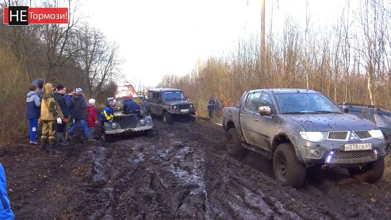 Adventure Modified 4WD Cars crossovers and SUV. Russian mud. This Way Offroaders Extreme Off Road.