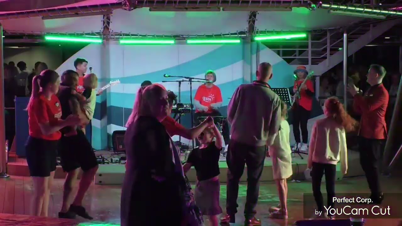 4Tunes Live
