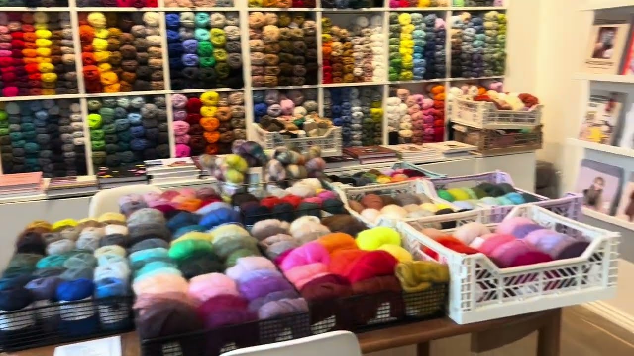 Yarn Shopping in Århus - Juli 2024 - Podcast Überstricken