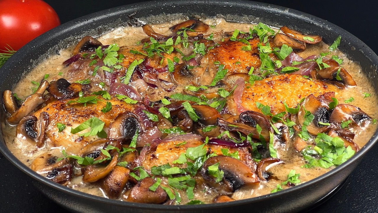 Rezept der deutschen Oma! Zartes Hähnchen in cremiger Pilzsauce, das im Mund zergeht. 😋🍗