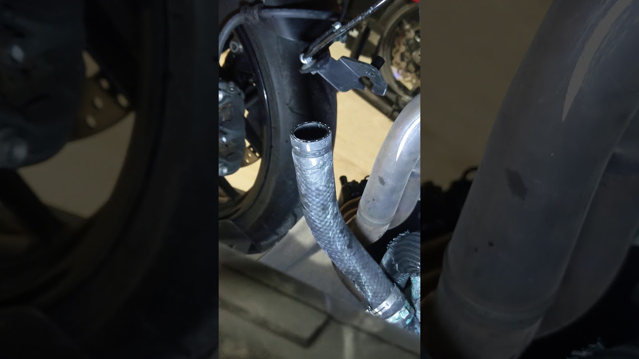 2018 Honda CBR1000 radiator removal