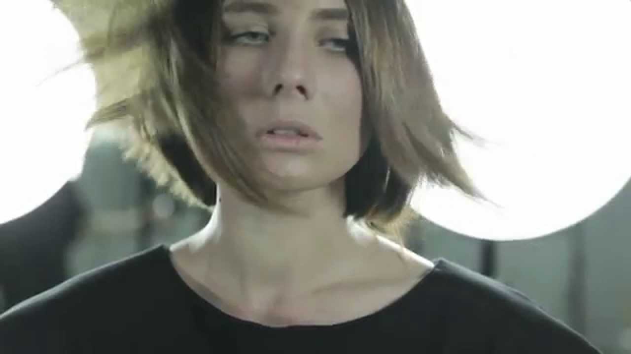 Line haircut technique with accents