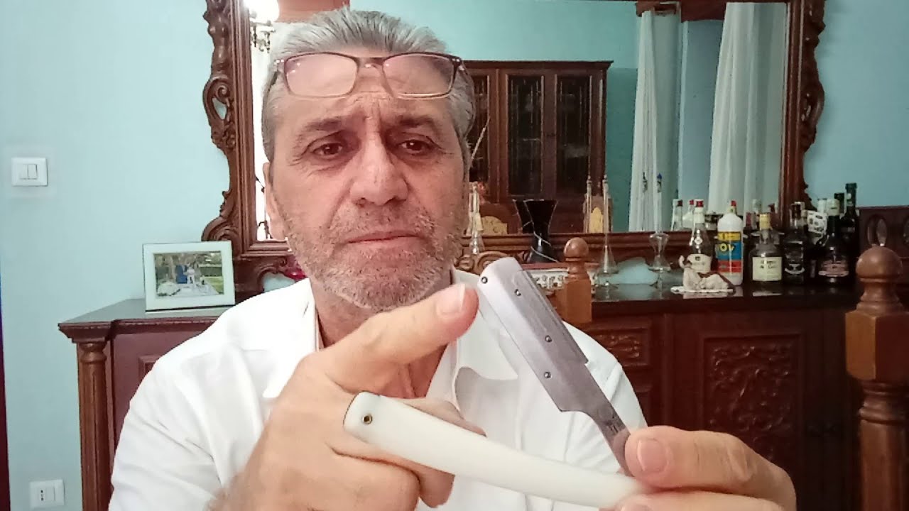 Recensione Shavette Universal.
