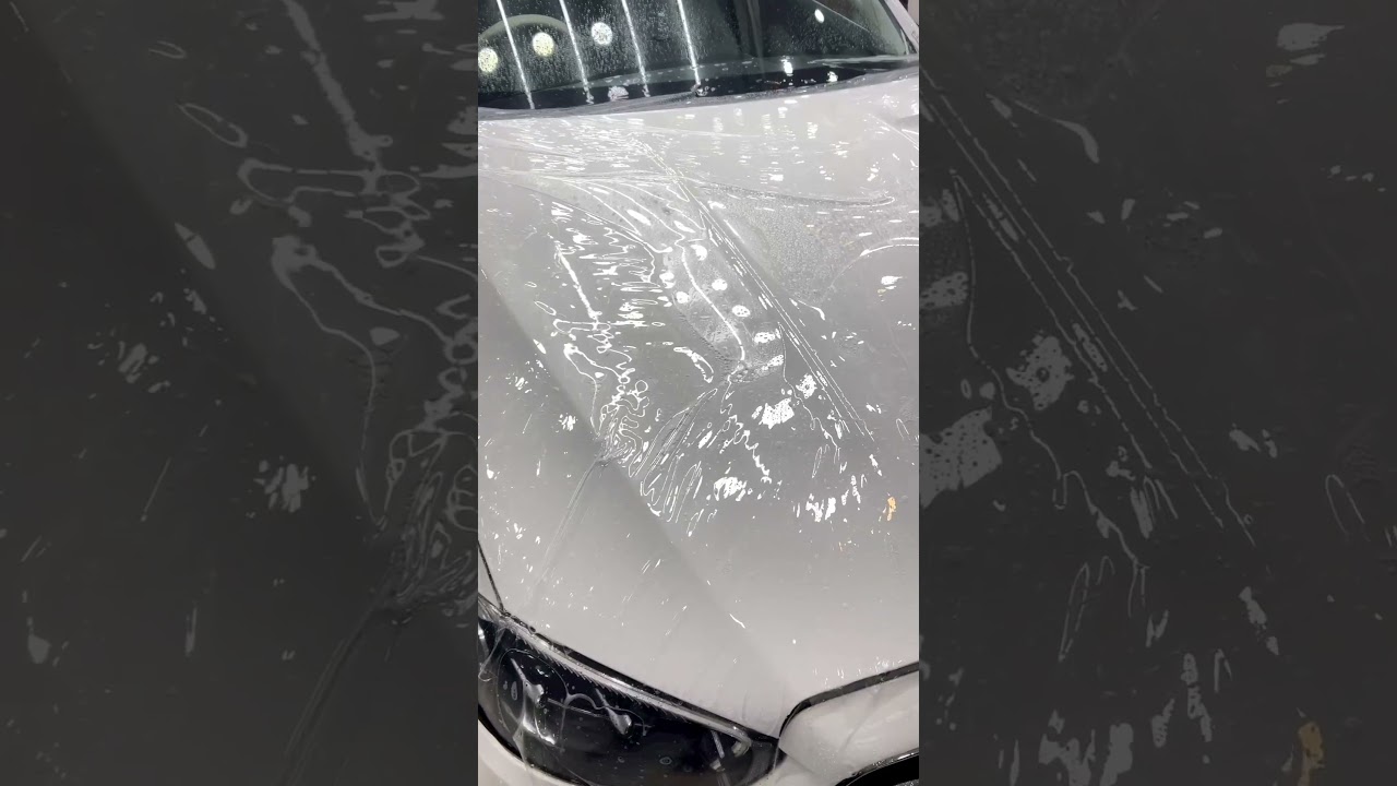 STEK DYNO Paint Protection Film to this gorgeous Mercedes Benz.