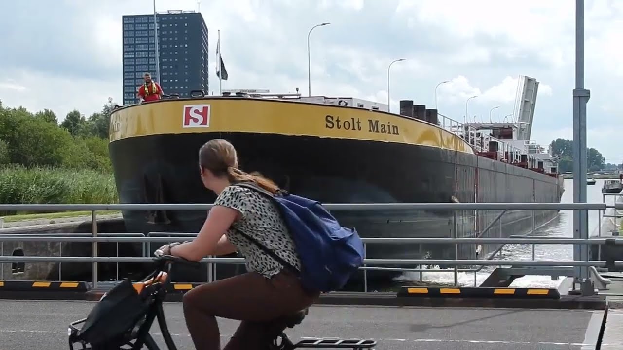 Gezellige Vakantiedrukte Bij De Oostersluis Met 'FENIKS, STOLT MAIN, MEANDER' & Toeristen* - #3362NL