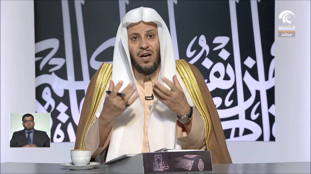 حكم إمامة المدخن