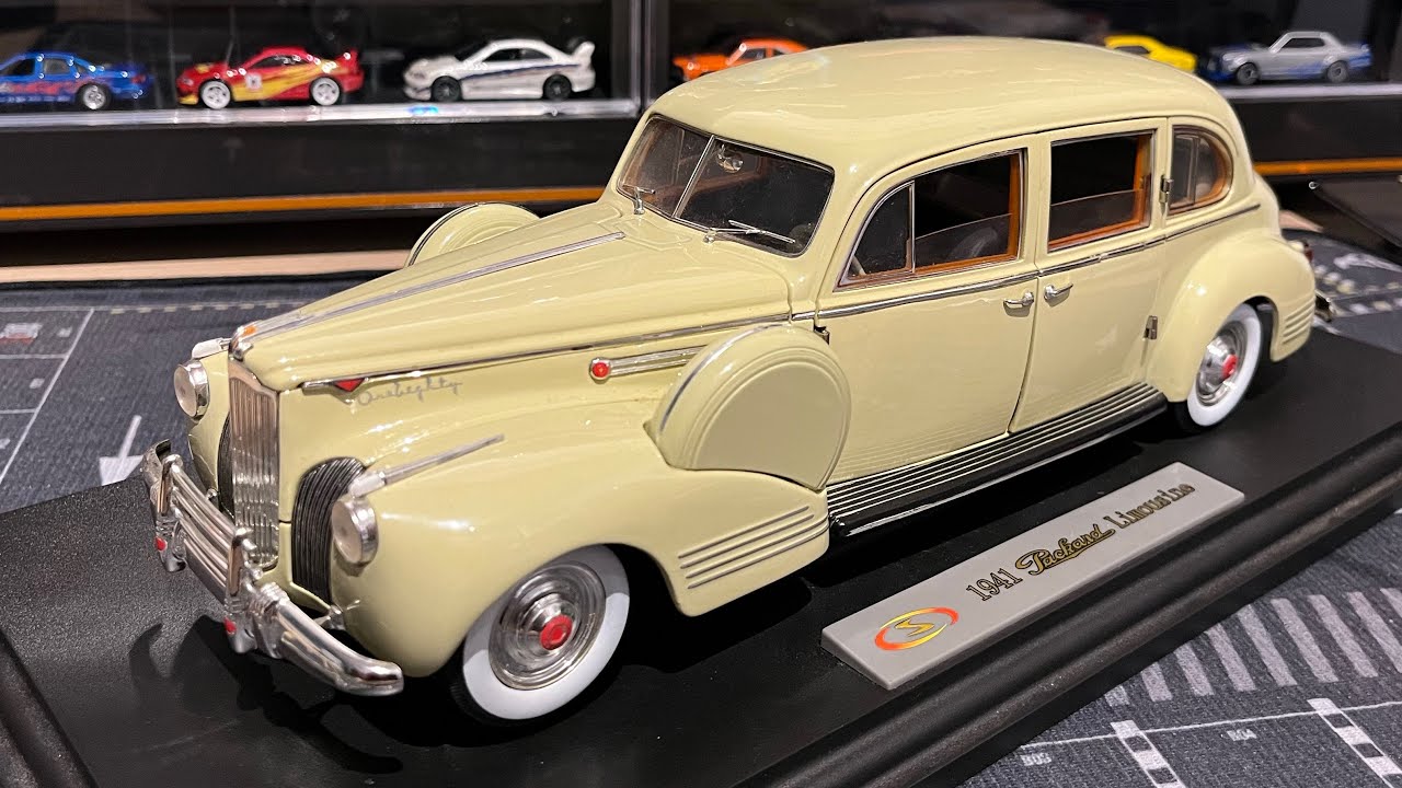 1941 Packard limousine 1:18 scale ￼
