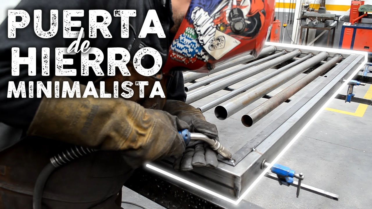 PUERTA DE HIERRO MINIMALISTA