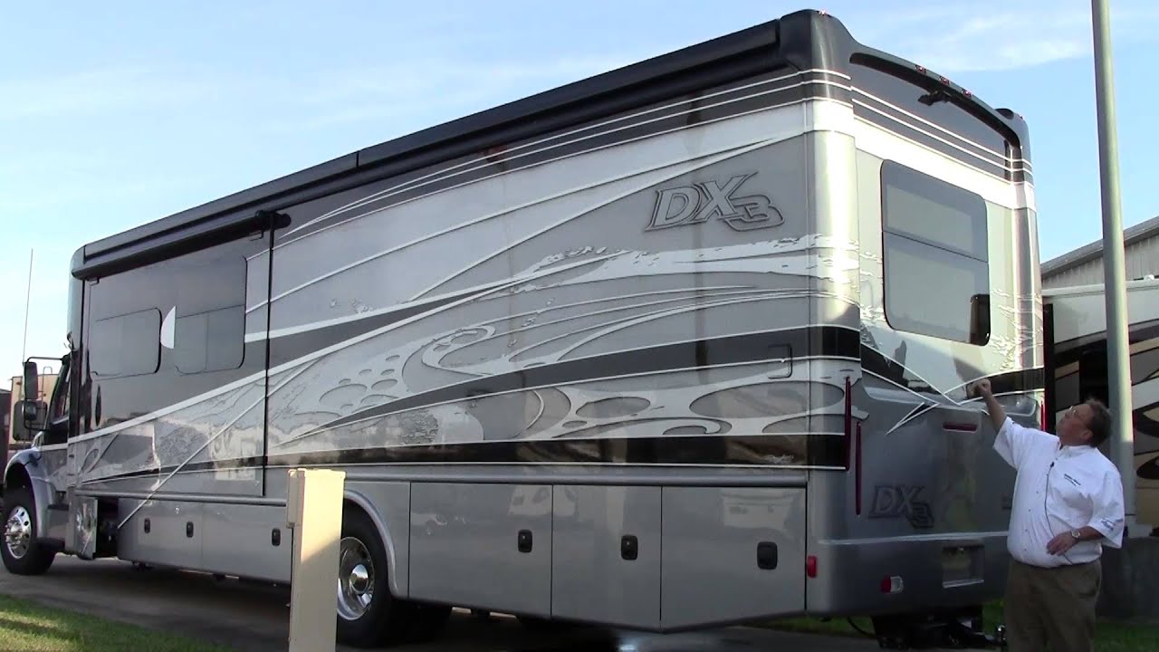 New 2016 Dynamax DX3 37BH Class C Motorhome RV - Holiday World RV 281 371 7200