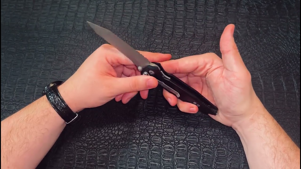 The World's Most Durable Apocalypse Blade? Microtech Socom Elite Pocket Knife Review