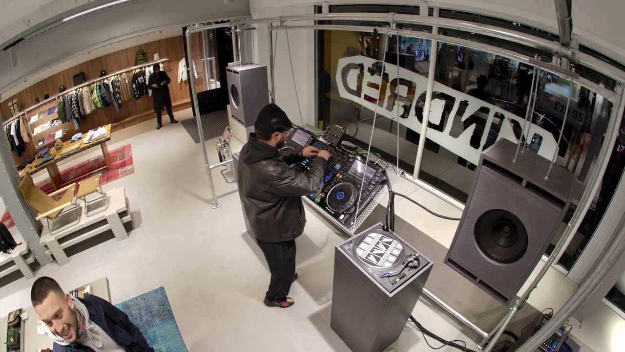 BLUETOOF // KINDRED RADIO x CARHARTT WIP 09.11.24