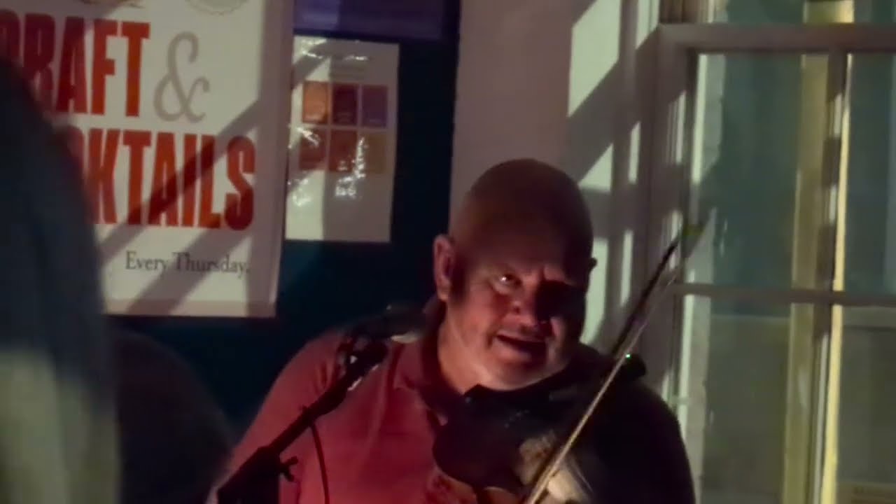 Fishermans Blues - Finnian McGurk - LIVE