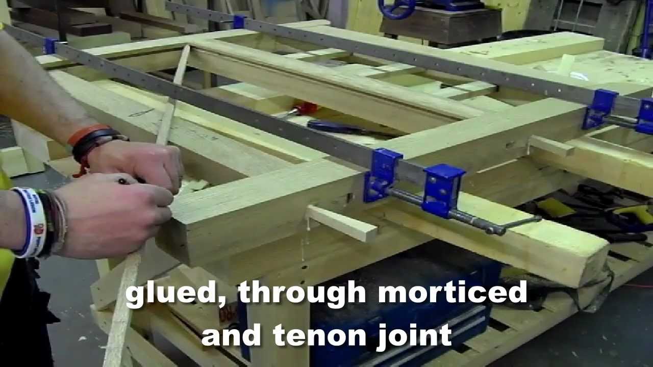How we make our wooden gates