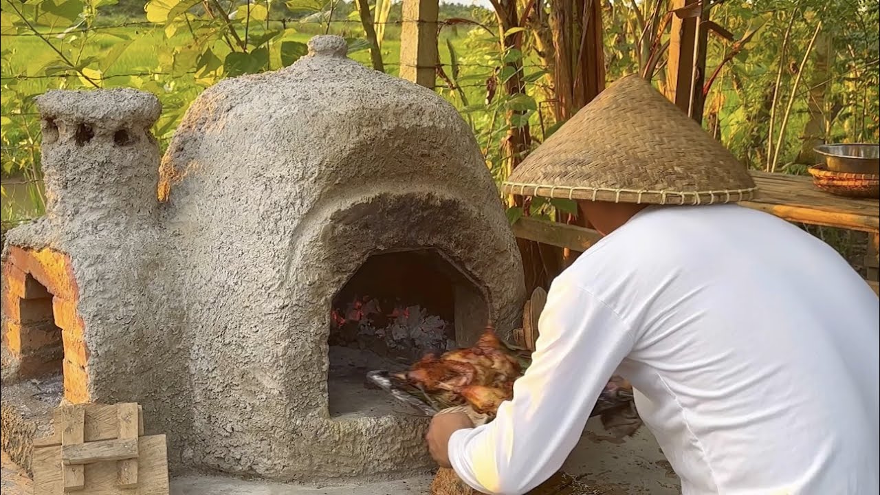 BAKING CHICKEN USING NATIVE OVEN I LIFE IN THE COUNTRYSIDE I JOSEPH THE EXPLORER