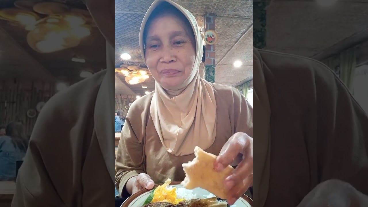 MAKAN BERSAMA DI WARUNG SEGO SAMBEL CAK UUT MALANG
