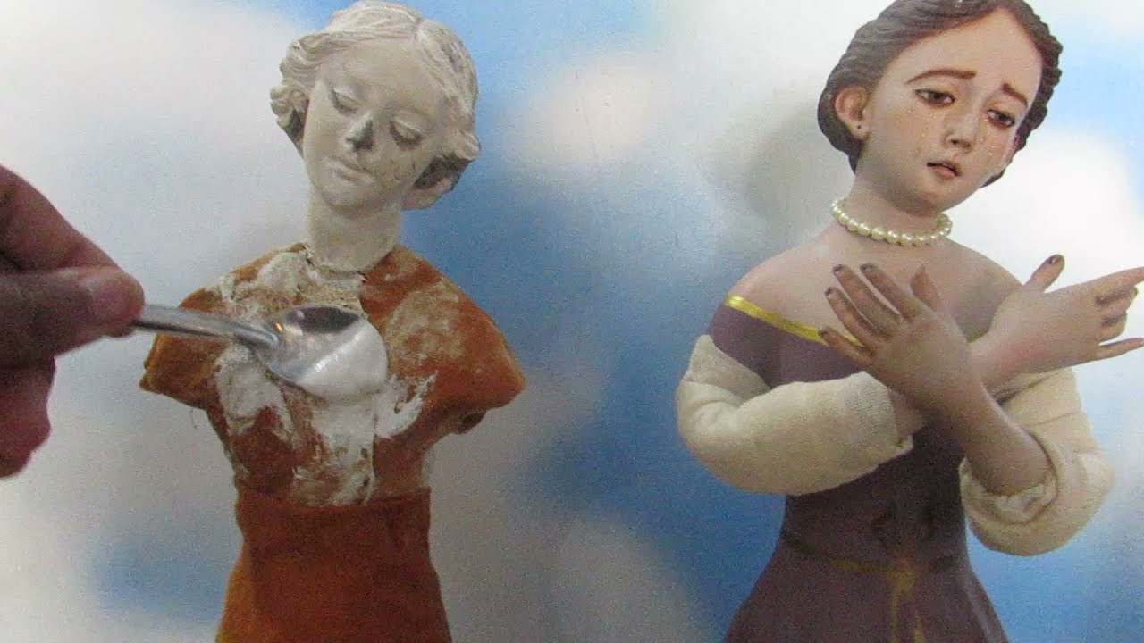 Confecção da Imagem réplica de nossa Matriarca a Mater Dolorosa 50cm