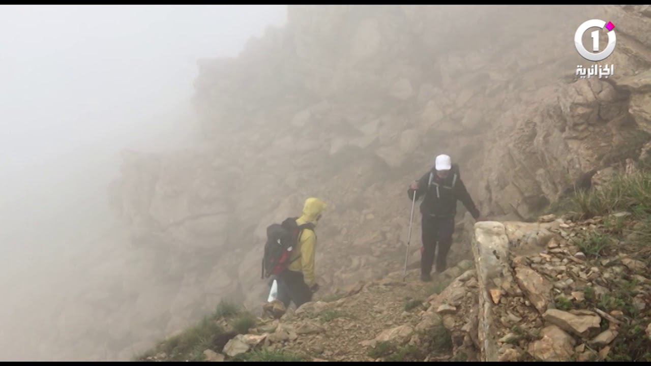 مغامرون يبلغون ثالث أعلى قمة في الجزائر 
