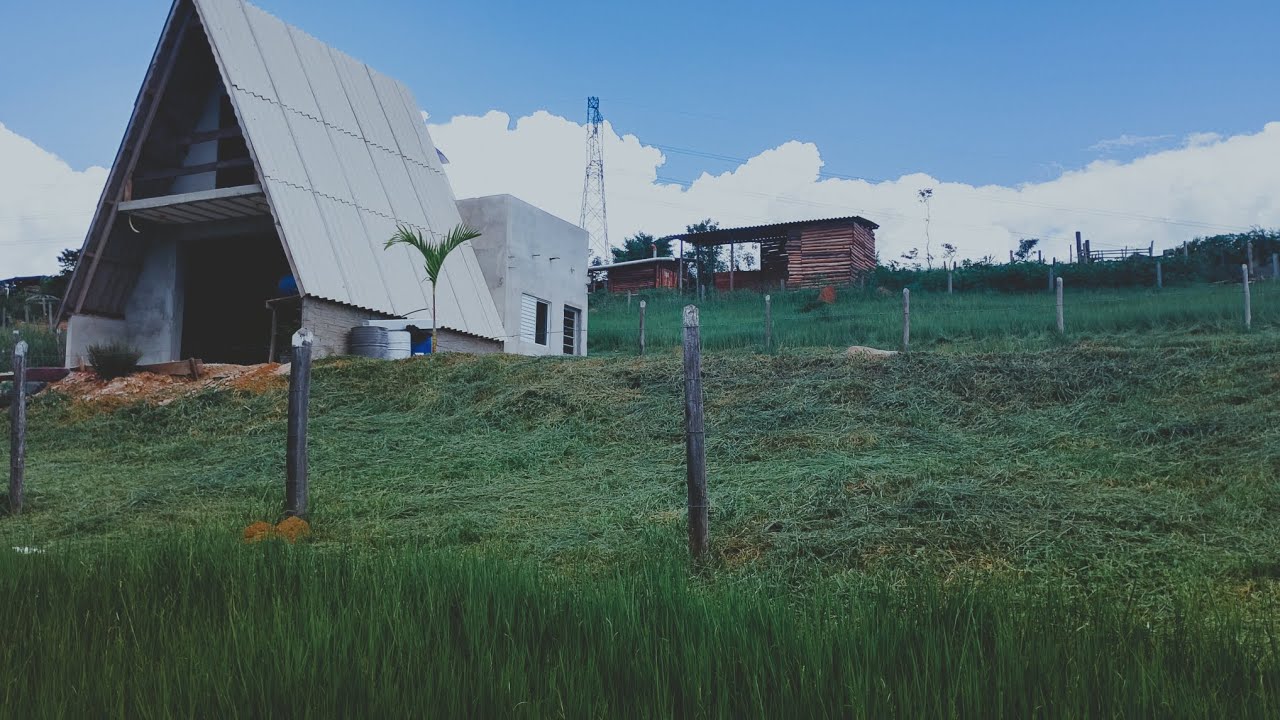 Compramos a caixa d rede esgoto d cozinha/ Iniciamos a calçada/ Muitas novidades chegando por aí 😉🙏🏿