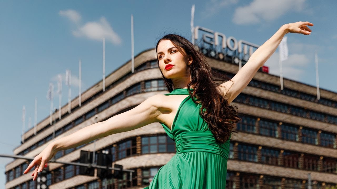 Renoma &ndash; styl kt&oacute;ry porusza