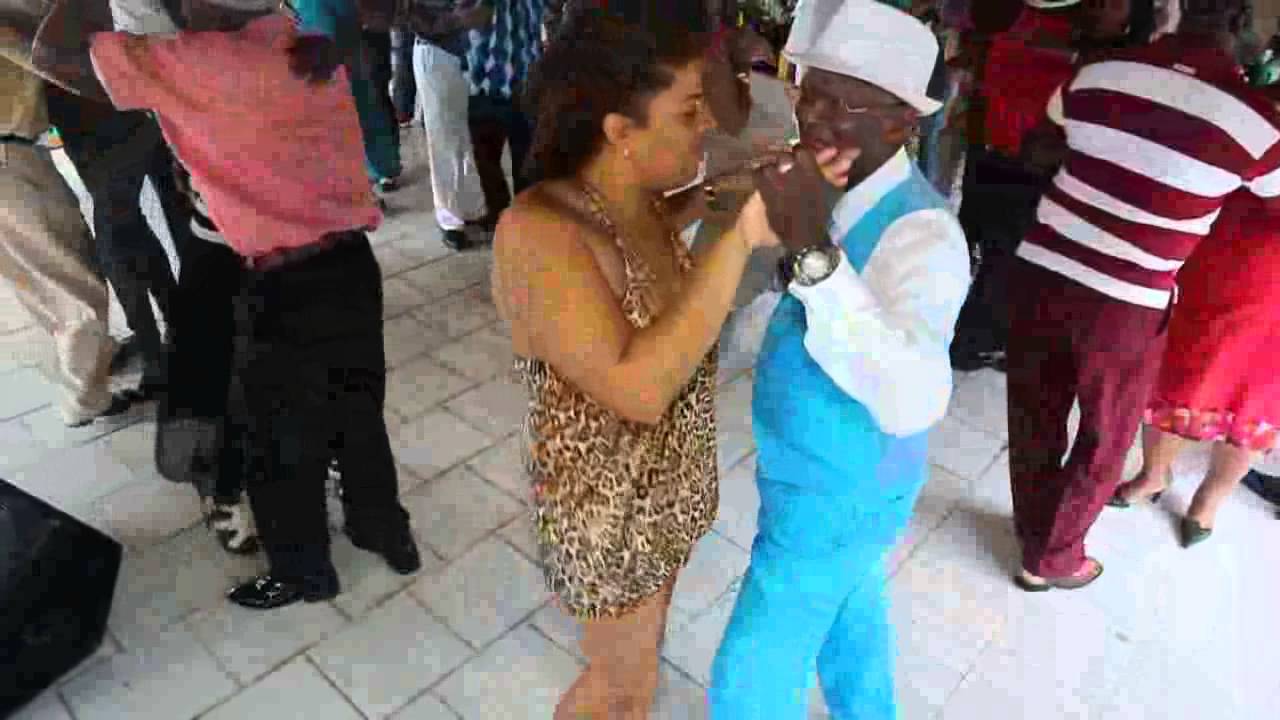 Juan Manuel Primiterio baila: 