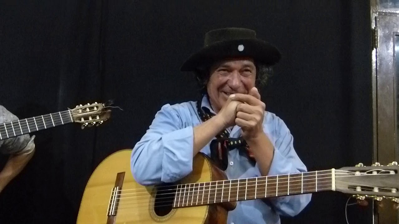 NOCHES PAYADORAS XIV (4): Lázaro Moreno: máximas quechuas (5.11.2019) - 00286