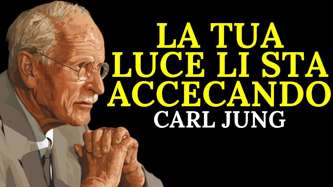 Quelli che ti attaccano sono persone oscure che hanno notato la tua luce | Carl Jung