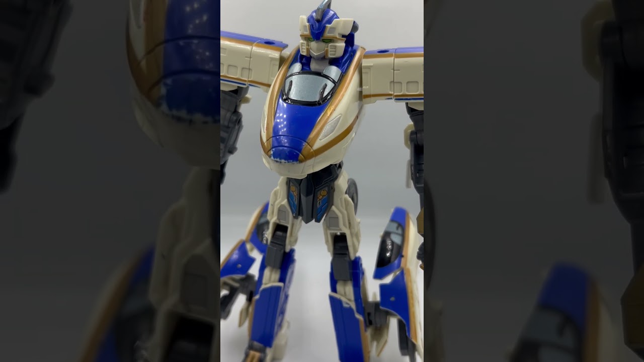 Plarail E7 Kagayaki &ldquo;Shinkalion&rdquo;