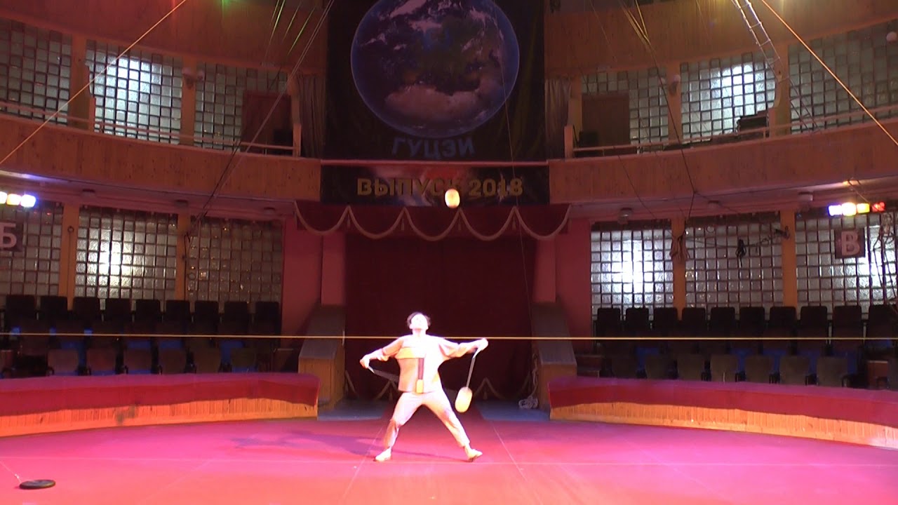 Alex Teslin - diabolo / Теслин - цирковой номер с диаболо