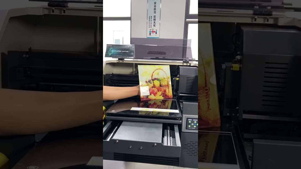 Small UV Flatbed Printer Color Printing Machine