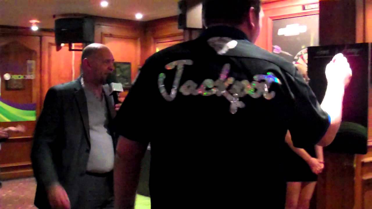 Kinect Sports Season 2 Darts Grand Final with Adrian Lewis - London, January 25, 2012
