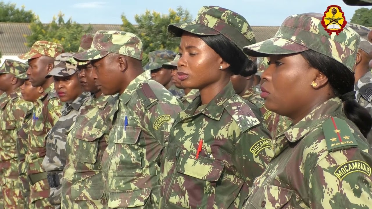 Comandante da academia militar exige rigor e disciplina aos cadetes desta instituição