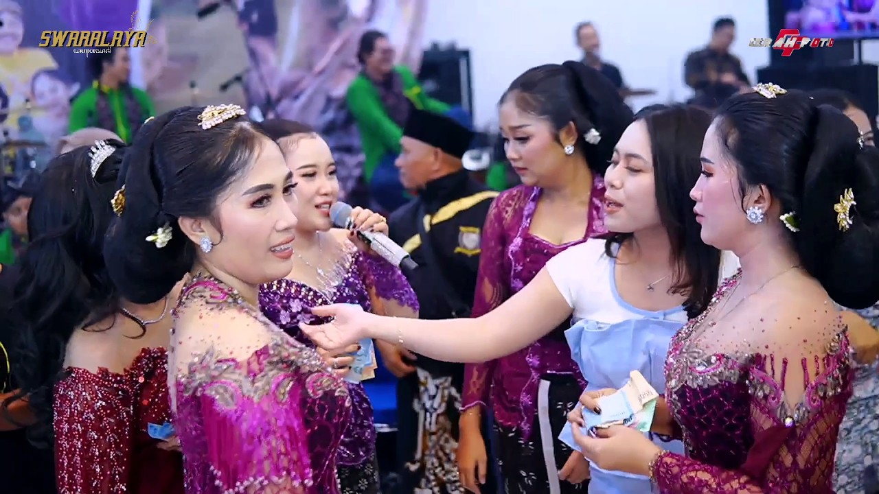 SRAGENAN Gayeng!!! Ngrentengi Wedoan - Garwane wong Liyo - Gubuk Asmoro SWARALAYA