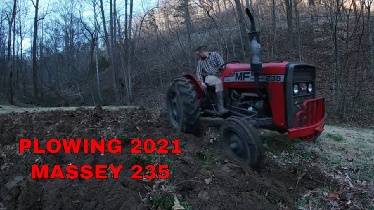 SPRING PLOWING 2021  MASSEY FERGUSON 235