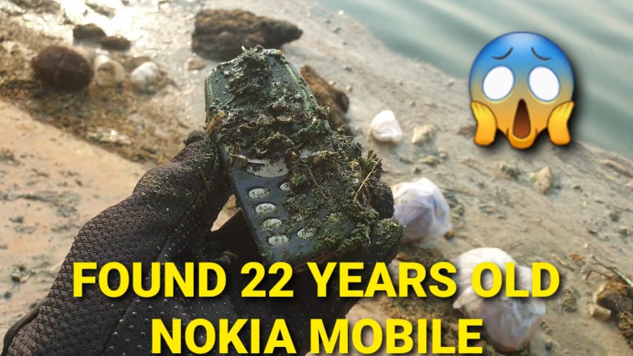 Found old Nokia 3310 Near the Lake #restoration